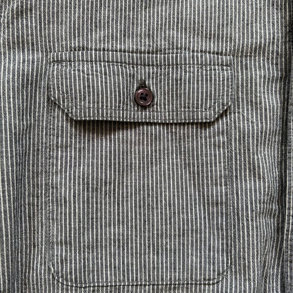 GAP Workshirt Short Sleeve Linen Cotton Blend - Medium Slim, Gray with White Str - Picture 4 of 5